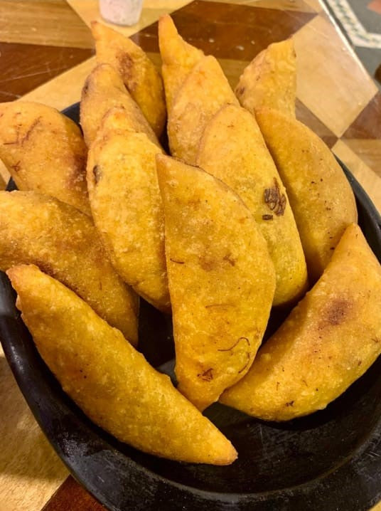 Empanadas de Pollo o Carne